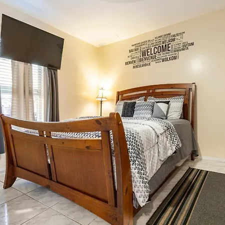 20 Min To Universal Pvt Apt With Full Size Kitchen